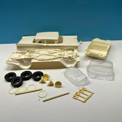 1959 Ford Custom 300 Business Sedan Cast Resin Model Kit KED