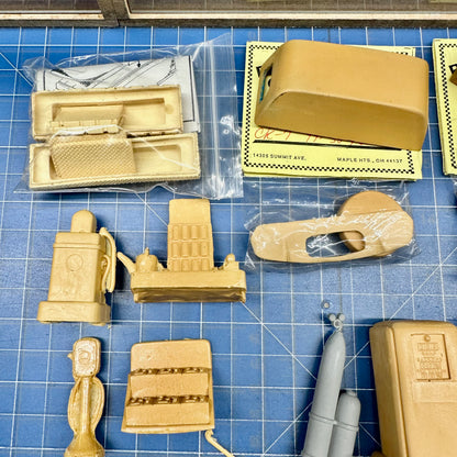 Lot of Resin Cast Items 1/24 1/25