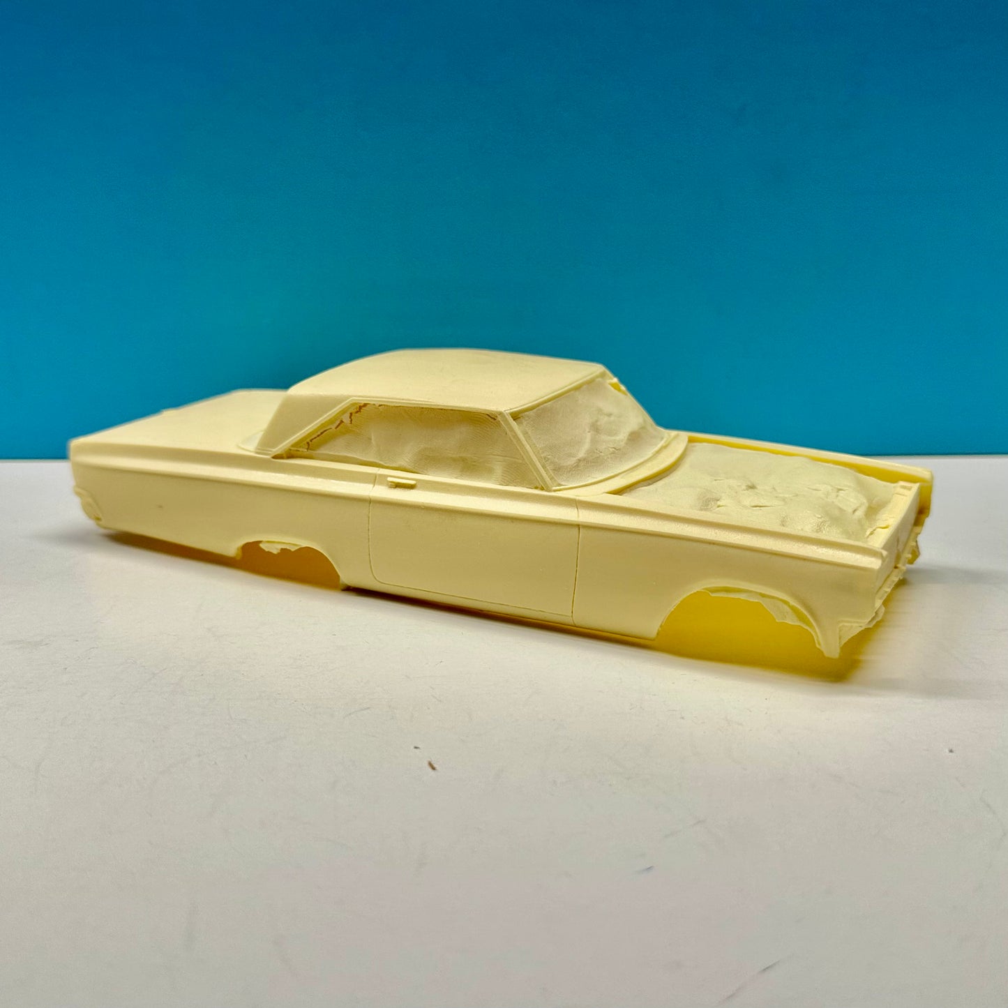 1965 Dodge Coronet AFX Cast Resin Model Kit KED