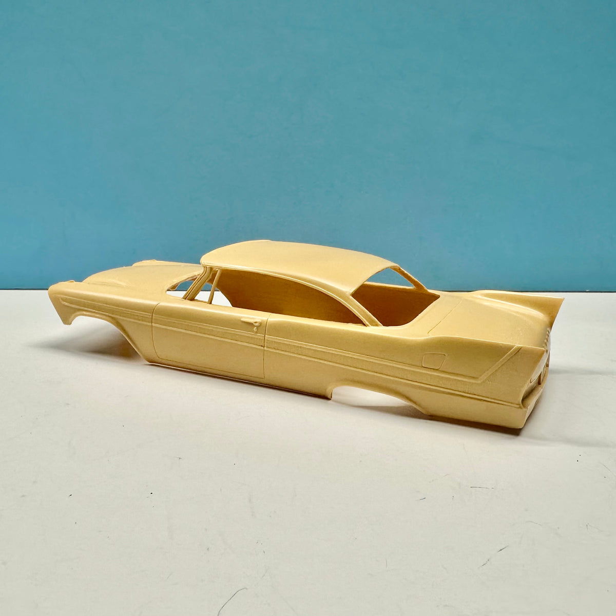 1958 Plymouth Fury Hardtop Cast Resin Model Kit KED