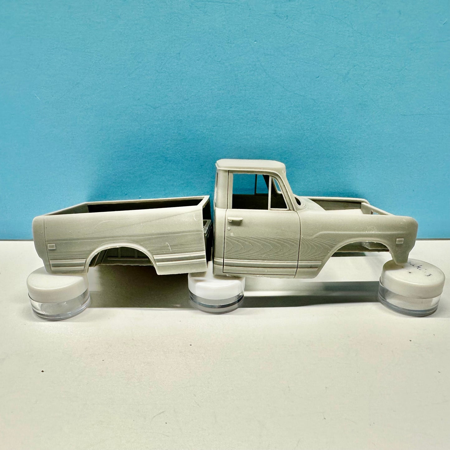 1972 International Pickup Truck (short) 3D Printed Resin Model Kit