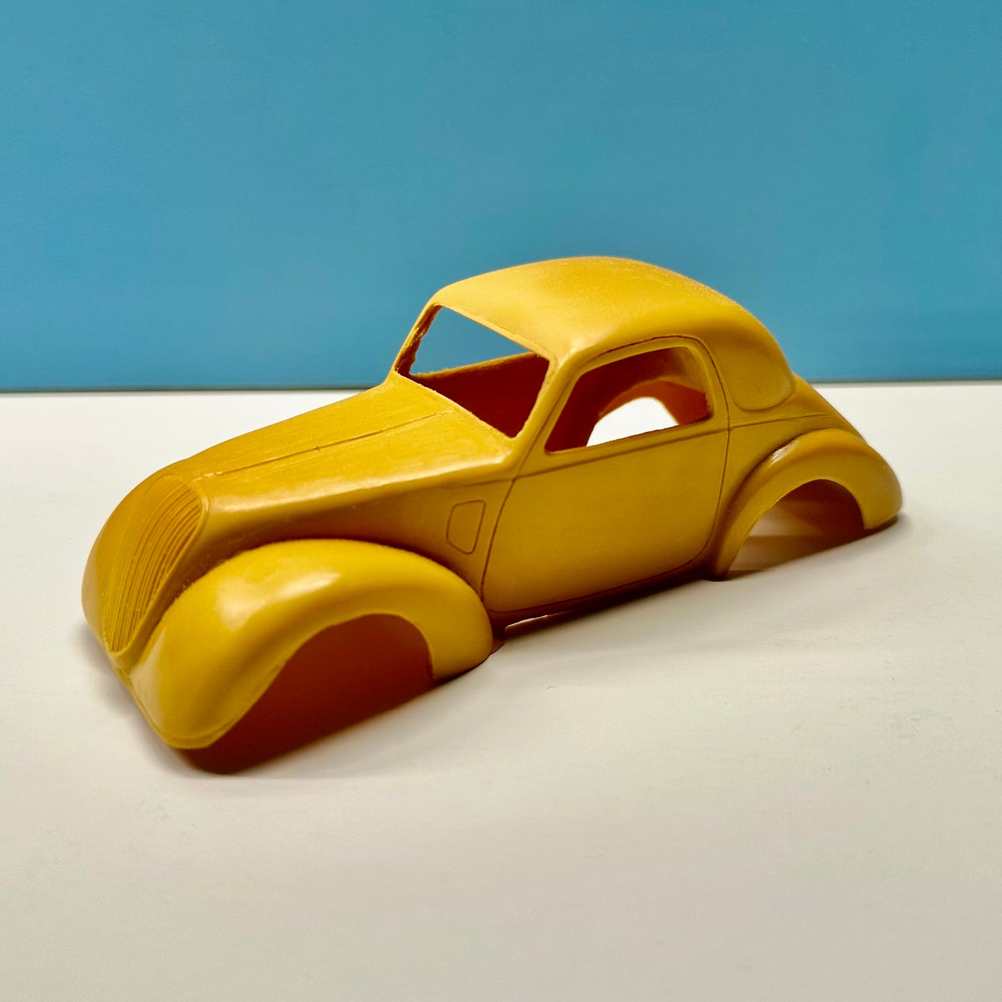 1937 Fiat w/ Fenders Resin Cast Kit