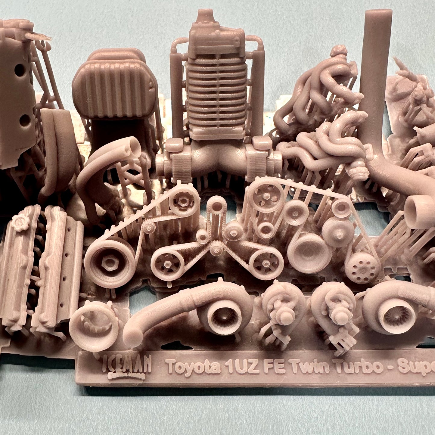 Toyota 1UZ FE Twin Turbo Supercharged Engine 1/25