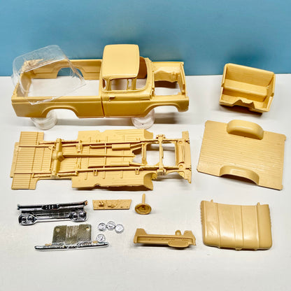 1960 Ford Pickup Truck Custom Cab Cast Resin Model Kit KED