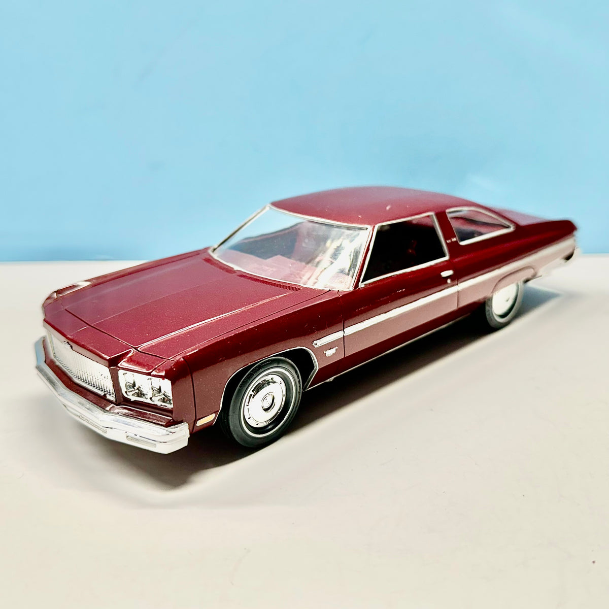 1975 Chevy Caprice Promo Medium Red 1/25