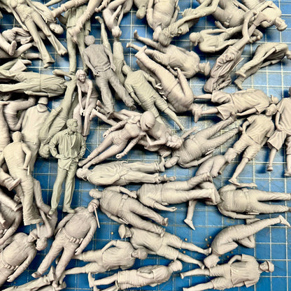 Grab Bag of 5 Random Figures 1/24 1/25