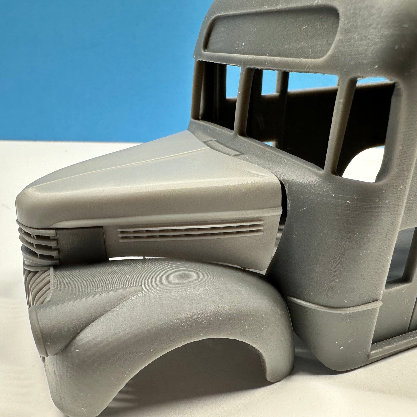 Resin Printed 1941 Chevy School Bus Short Wheelbase 1/25