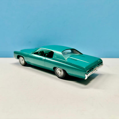1971 Chevy Impala Promo Sea Aqua Metallic 1/25