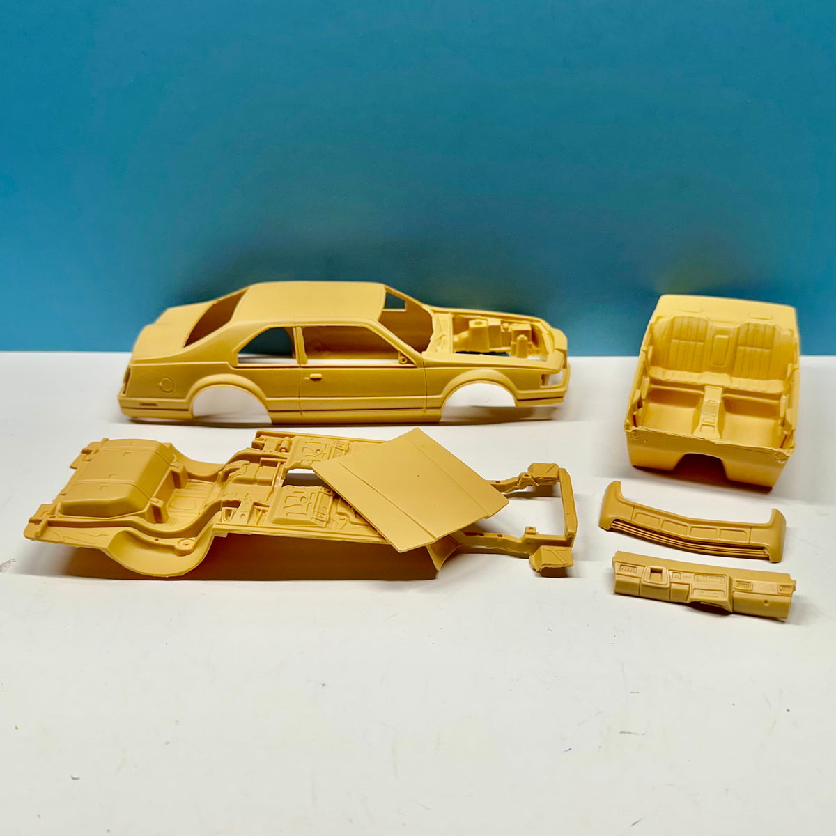 1990? Stock Lincoln Mark VII (non-pro street) Cast Resin Model Kit KED