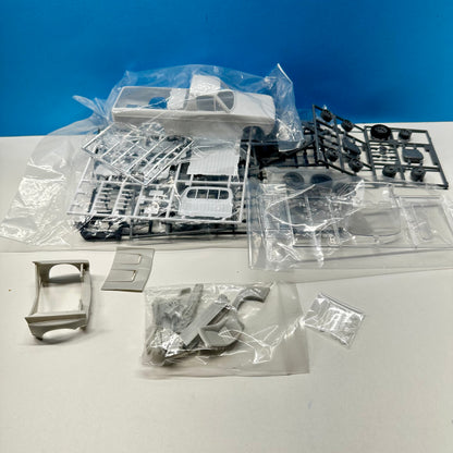 Nissan Sunny Truck w/ C1 Models Hakotora Conversion