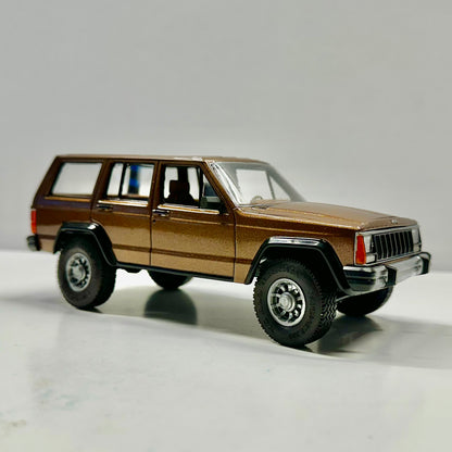 1980s Jeep Cherokee Kit 1/25