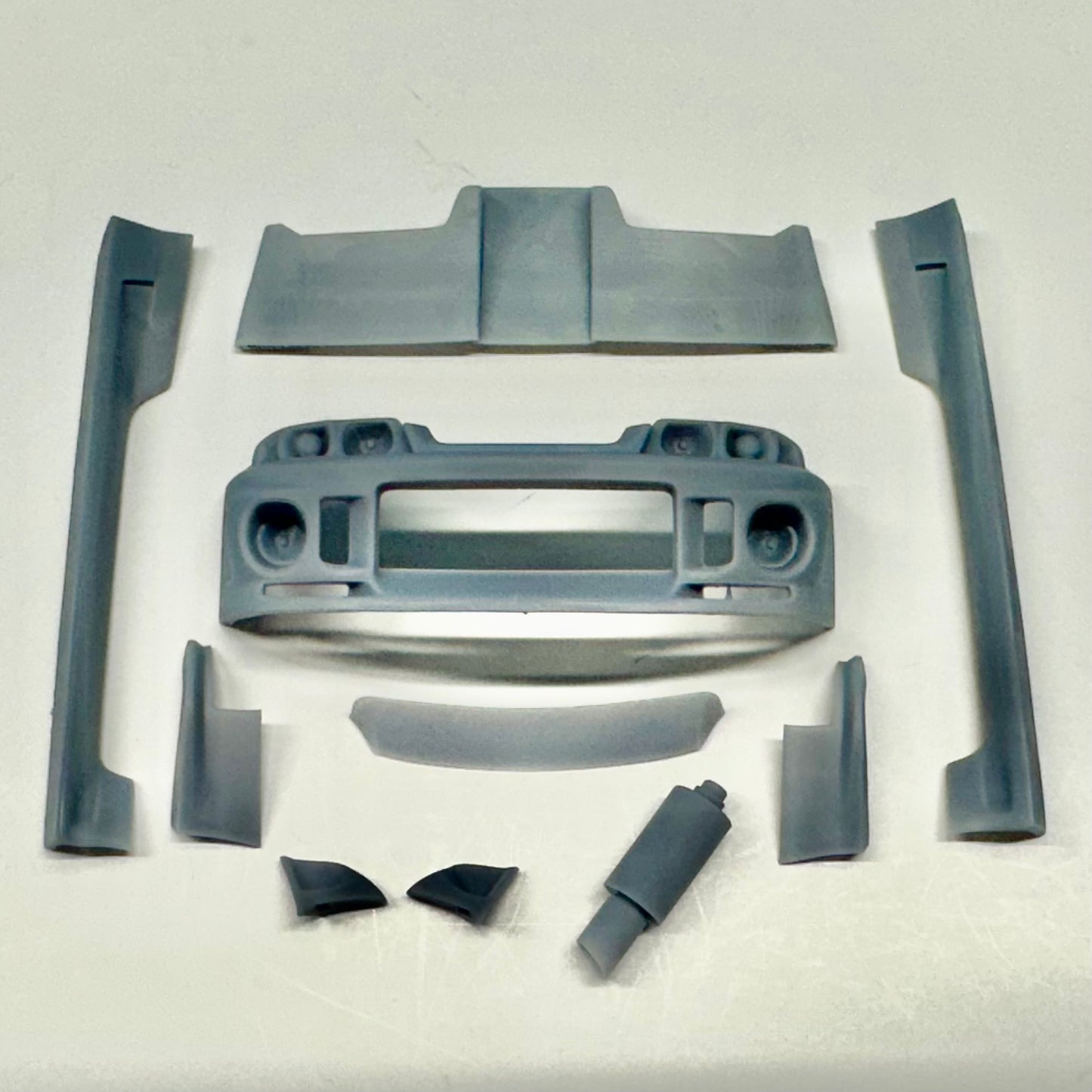 Auto Garage TBK Body Kit for Nissan Skyline 1/24