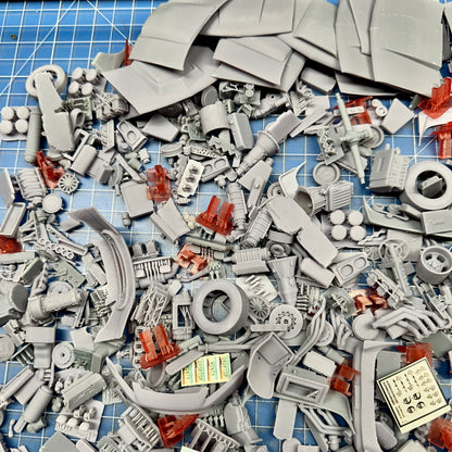 Garage Clutter - Parts for Diorama Display 1/24 1/25