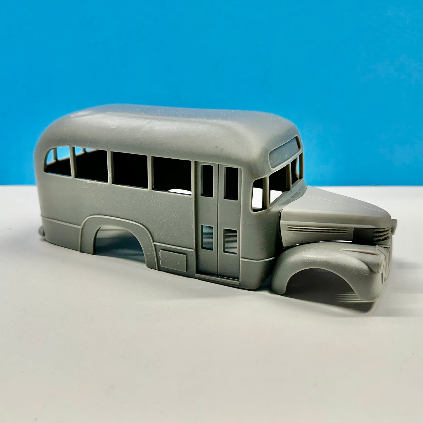 Resin Printed 1941 Chevy School Bus Short Wheelbase 1/25