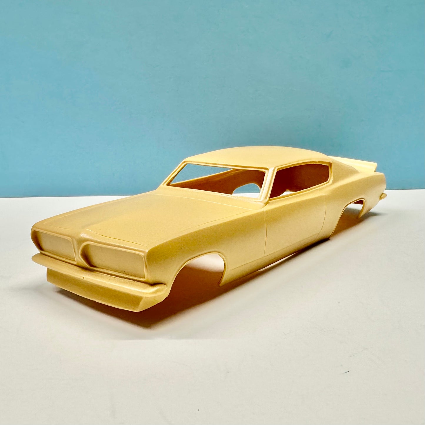 1960s Barracuda Funny Car Cast Resin Model Kit KED