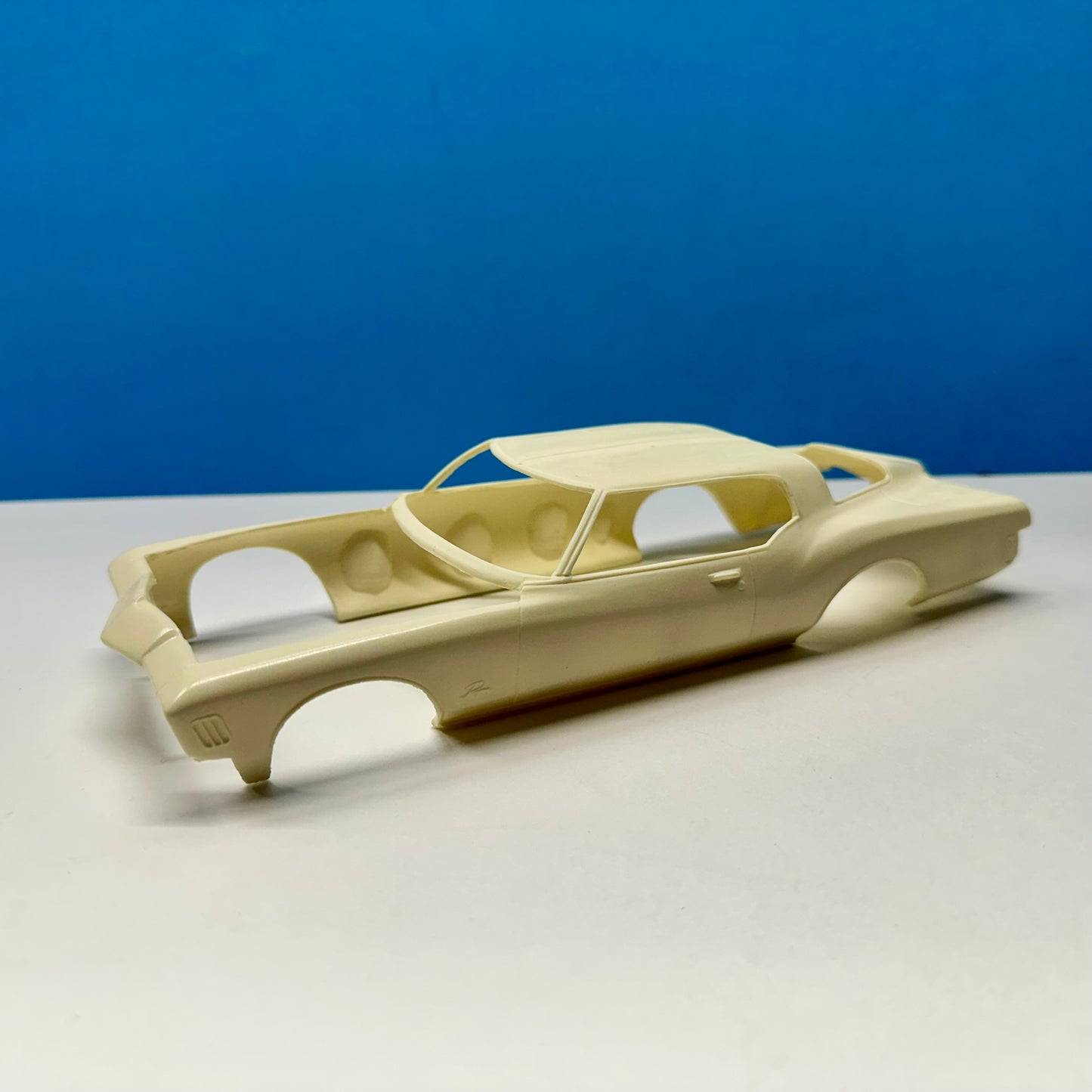 Resin 1971 - 1972 Buick Riviera