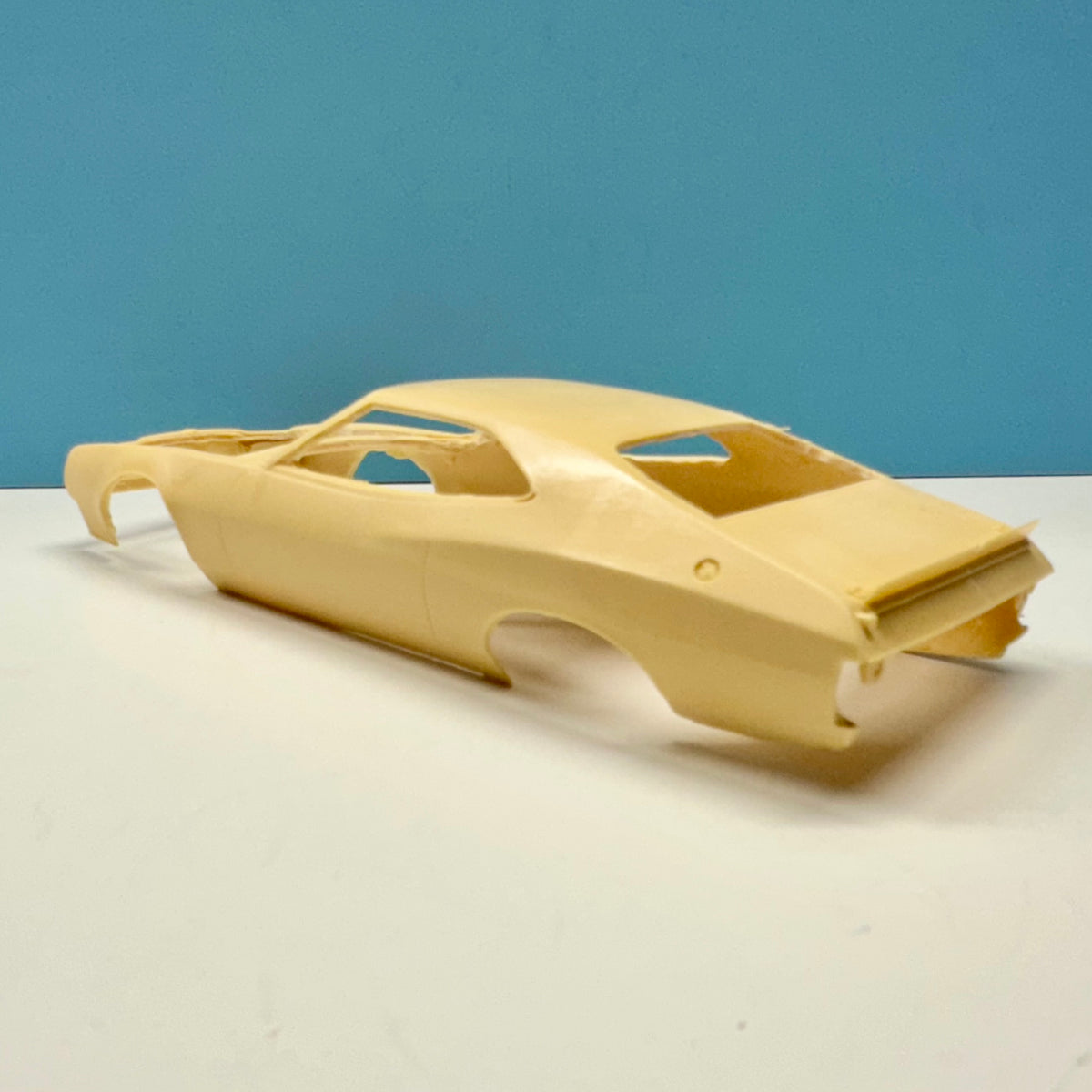 1973 Ford Torino Cast Resin Model Kit KED