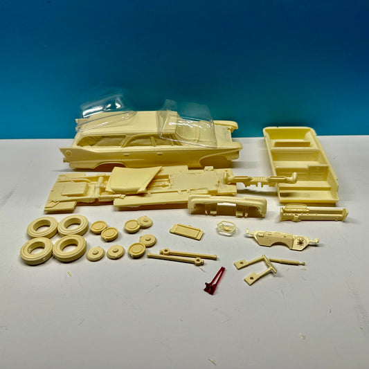 1960 Plymouth Fury Station Wagon Cast Resin Model Kit