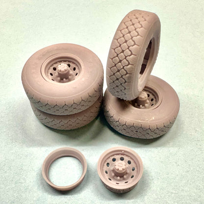 8 Lug Series 97 94 90 Wheels on Formula Desert Dog AS Tires 1/25