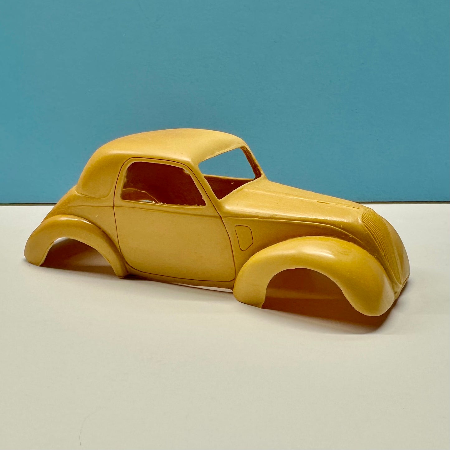 1937 Fiat w/ Fenders Resin Cast Kit