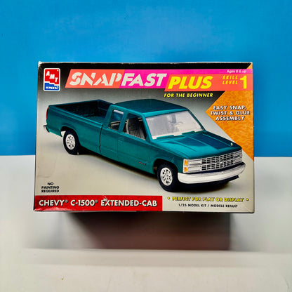 1990s Chevy C1500 Extended Cab Pickup Truck AMT w/ extras