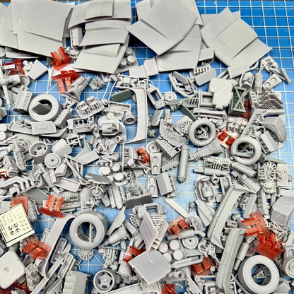 Garage Clutter - Parts for Diorama Display 1/24 1/25