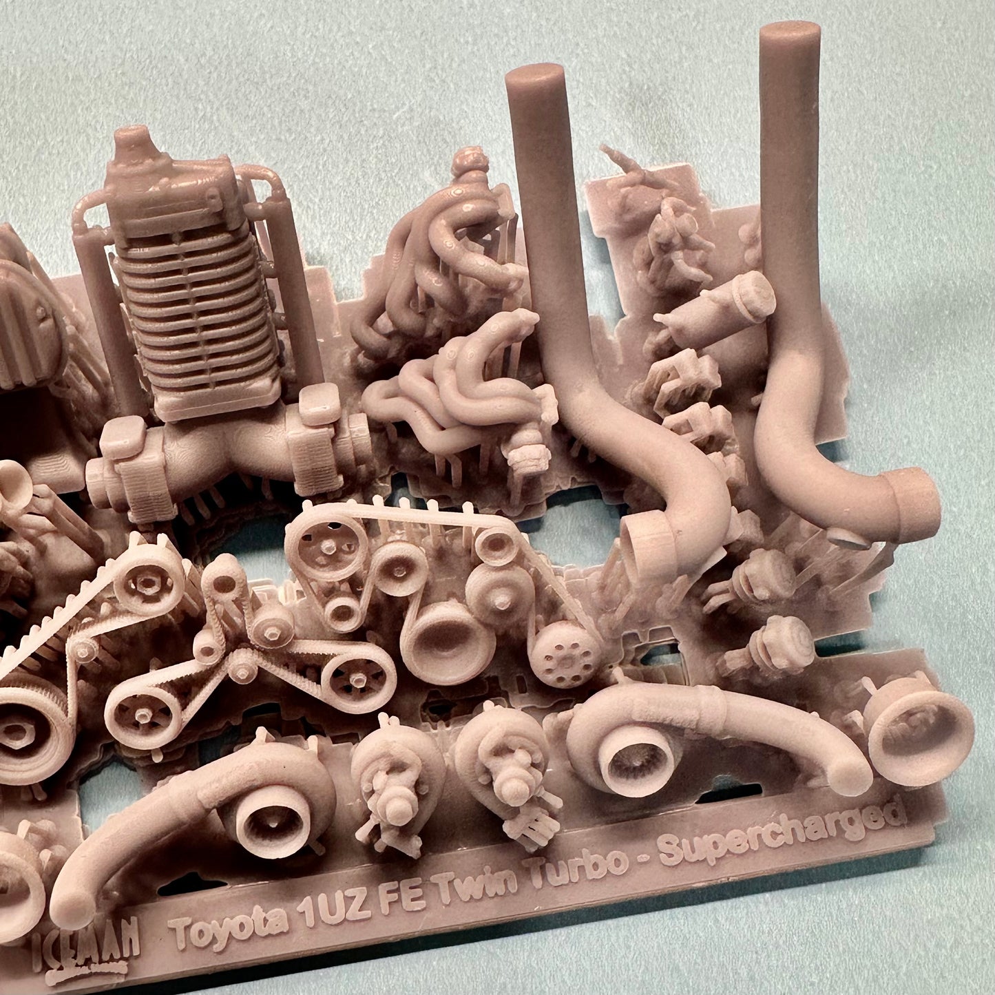 Toyota 1UZ FE Twin Turbo Supercharged Engine 1/25