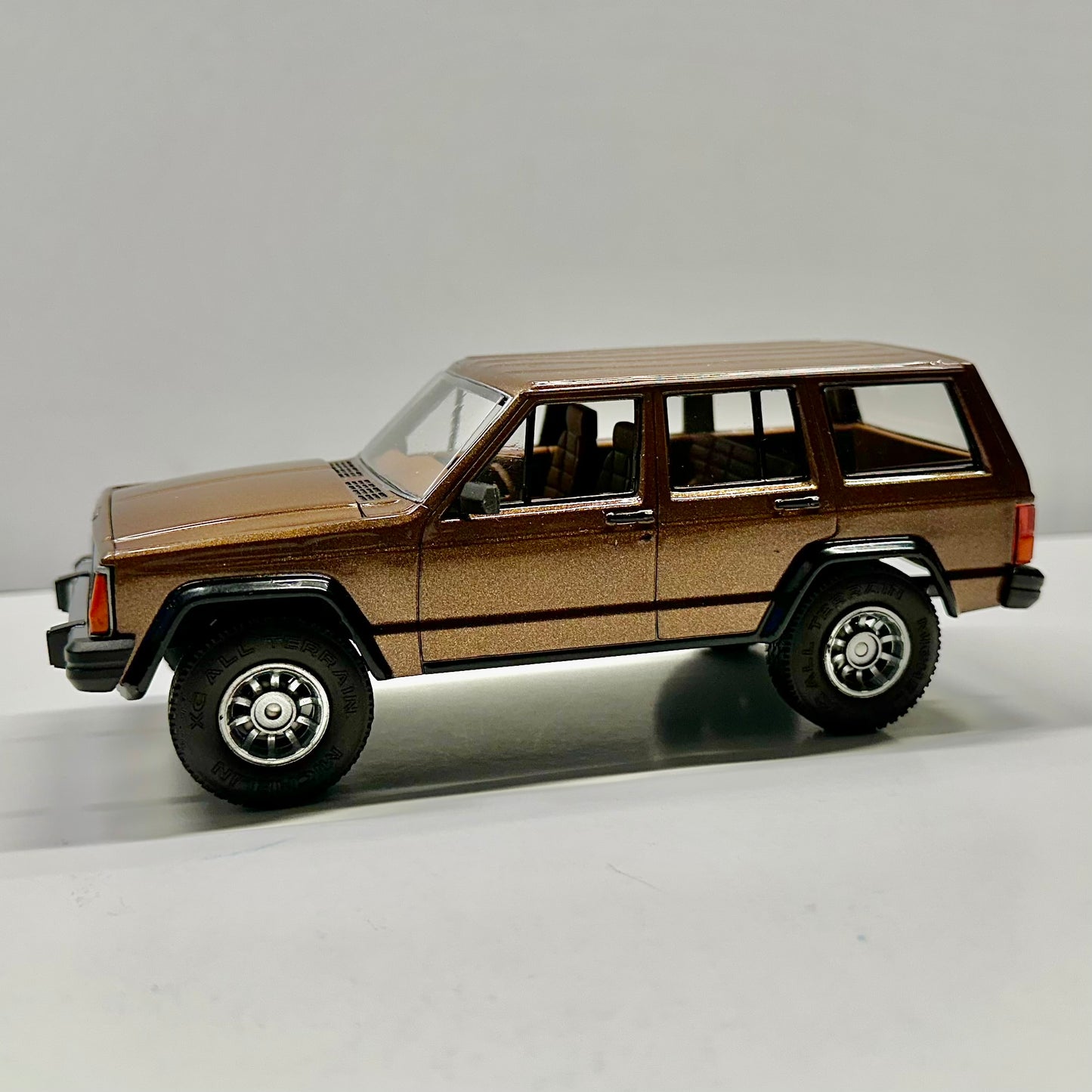1980s Jeep Cherokee Kit 1/25