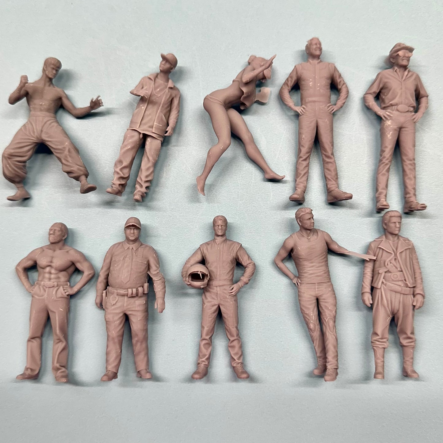 4 - Grab Bag of 10 Random Defective Figures 1/24 1/25
