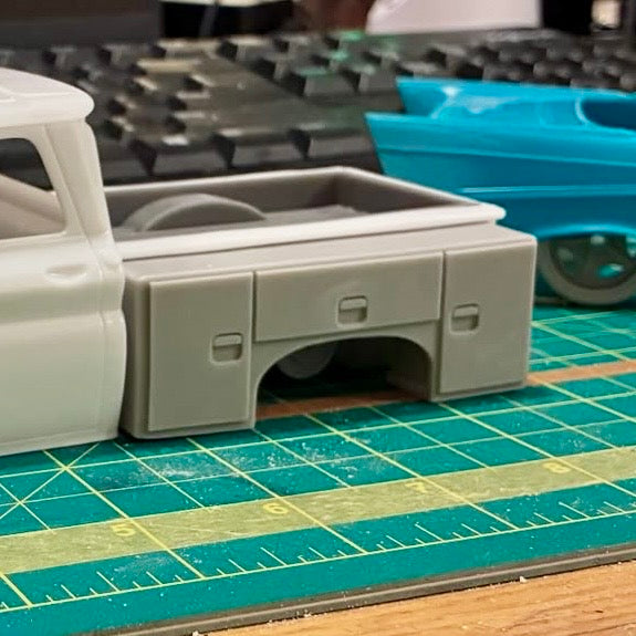 Service Bed Fenders 1/24 1/25