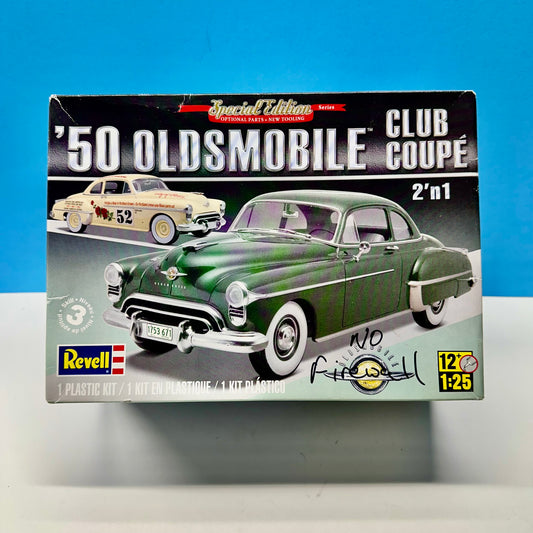 1950 Oldsmobile Olds Club Coupe by Revell