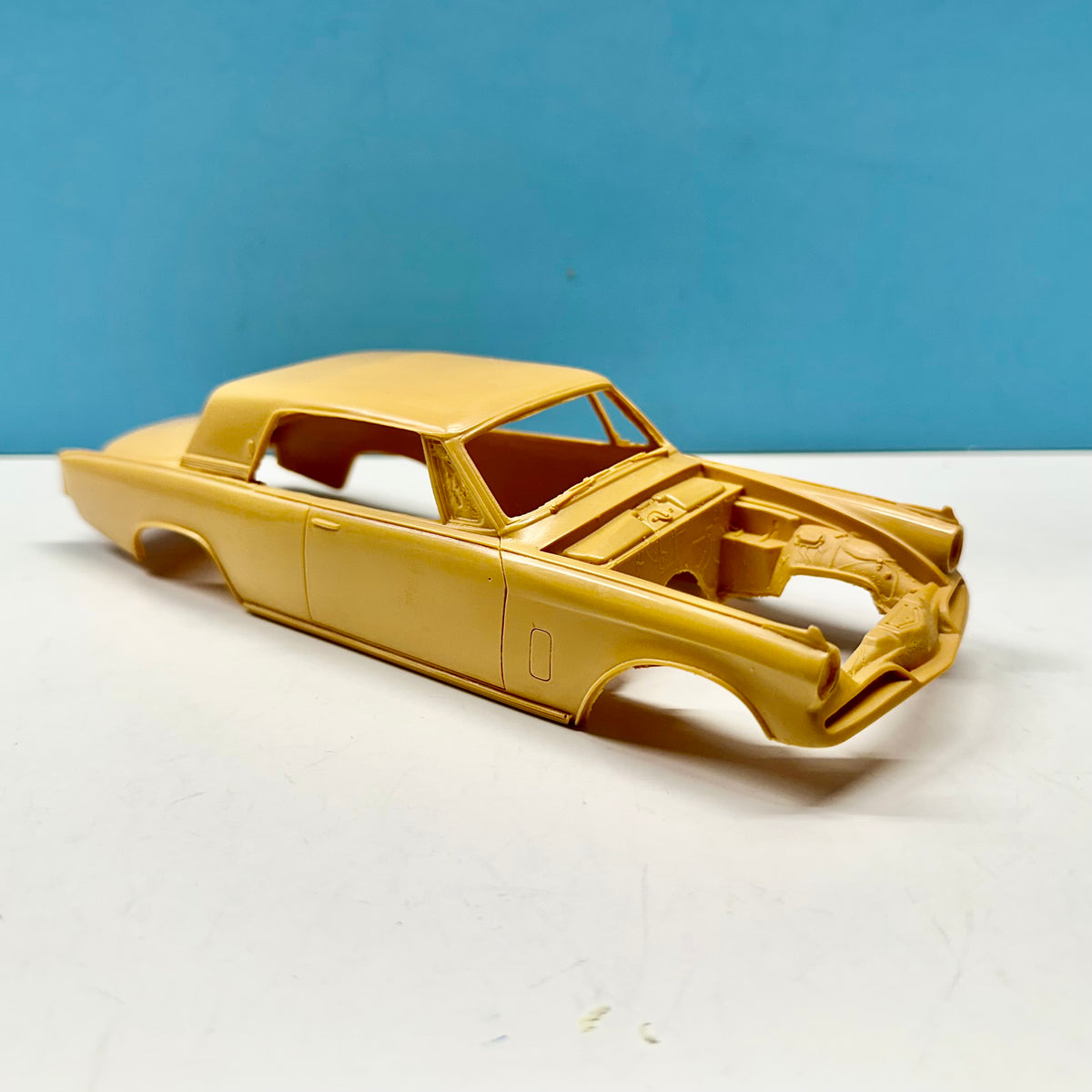 1963 Studebaker Gran Turismo Hawk Cast Resin Model Kit KED