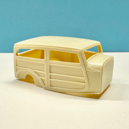 1932 Ford Custom Woody Cast Resin Model Kit KED