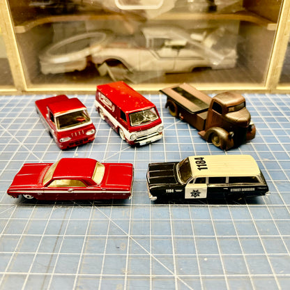 1/64 Lot of 5 Cars