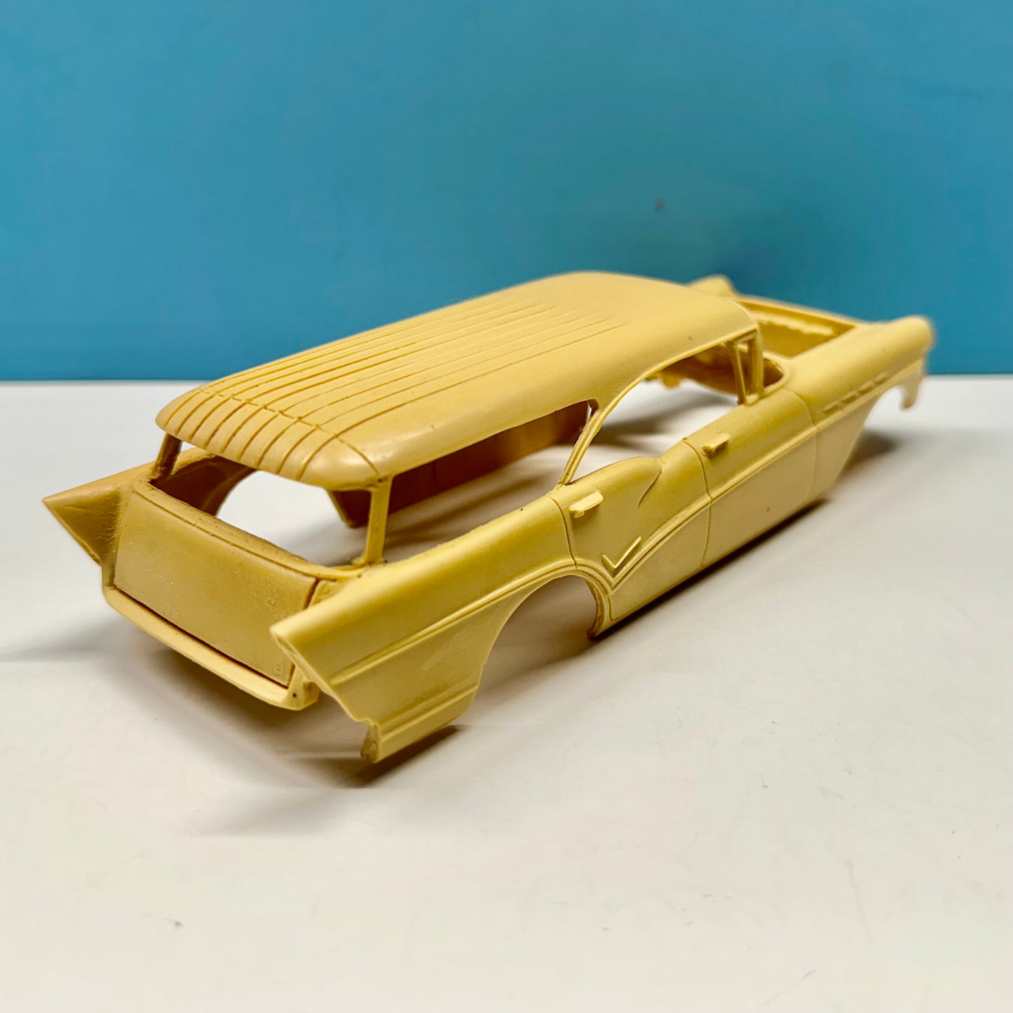 1957 Buick Century Caballero Station Wagon Cast Resin Model Kit KED