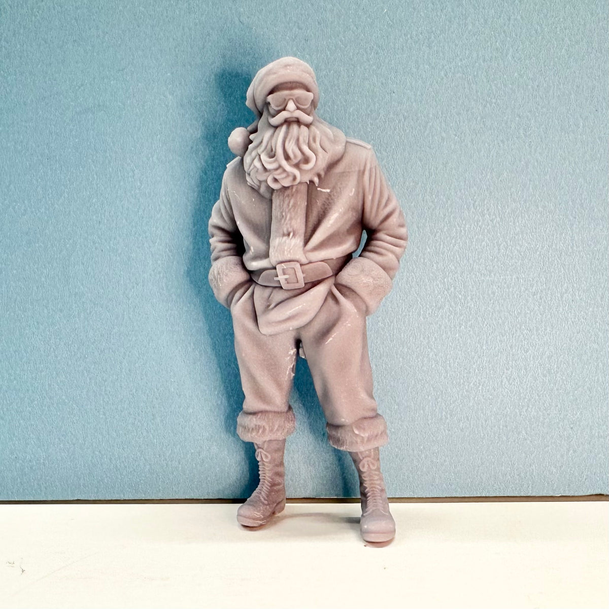 H3 Cool Santa Claus Holiday Figure for Display or Diorama 1/24 1/25