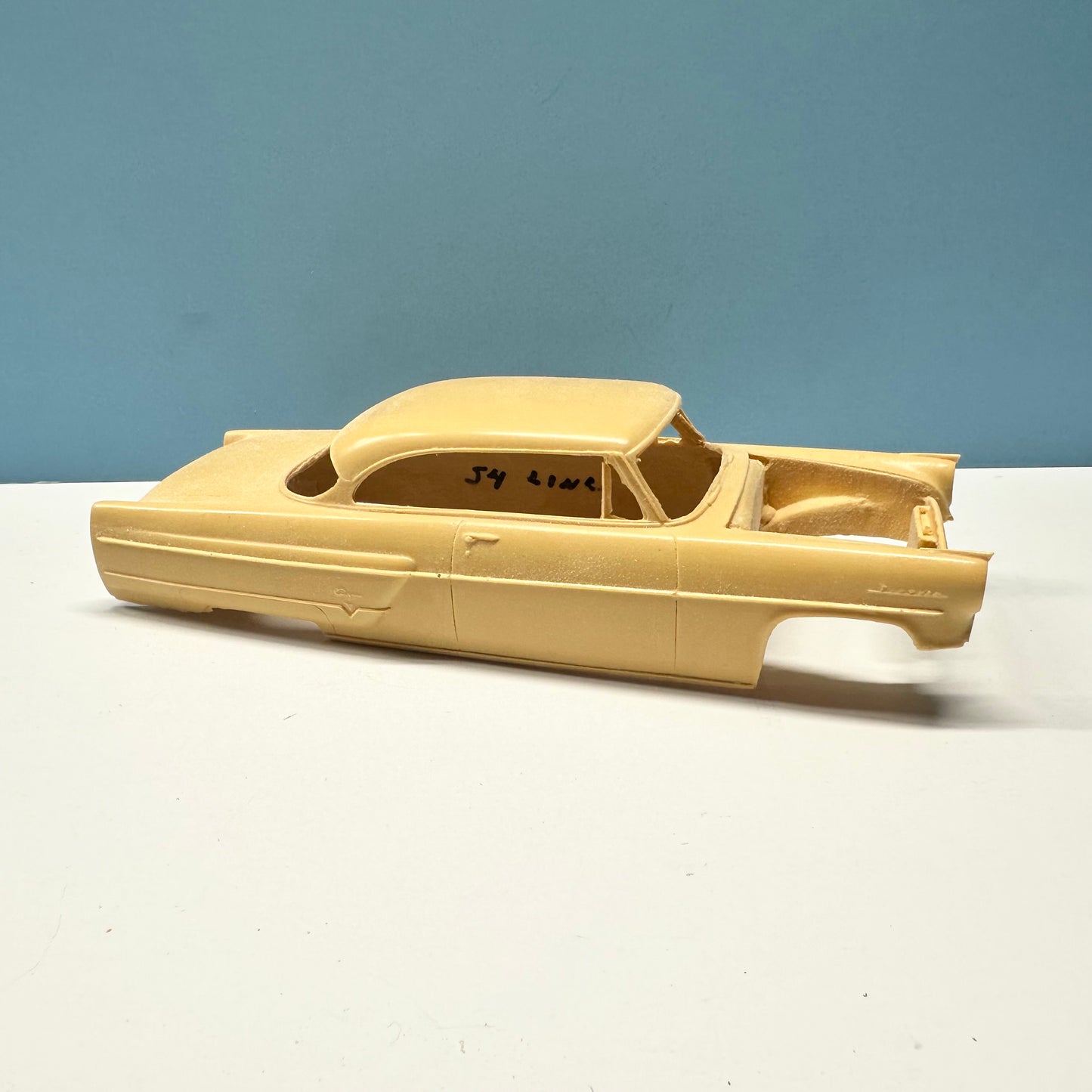 1954 Lincoln Hardtop Cast Resin Model Kit