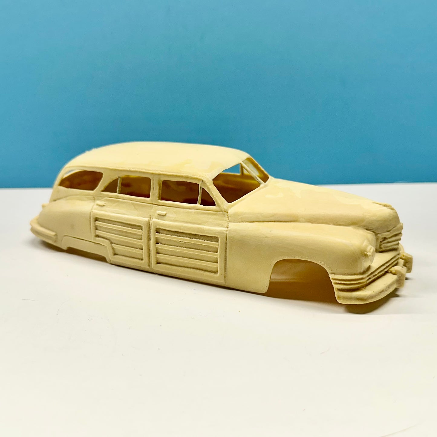 1949 Packard Station Wagon by TKM Cast Resin Model Kit