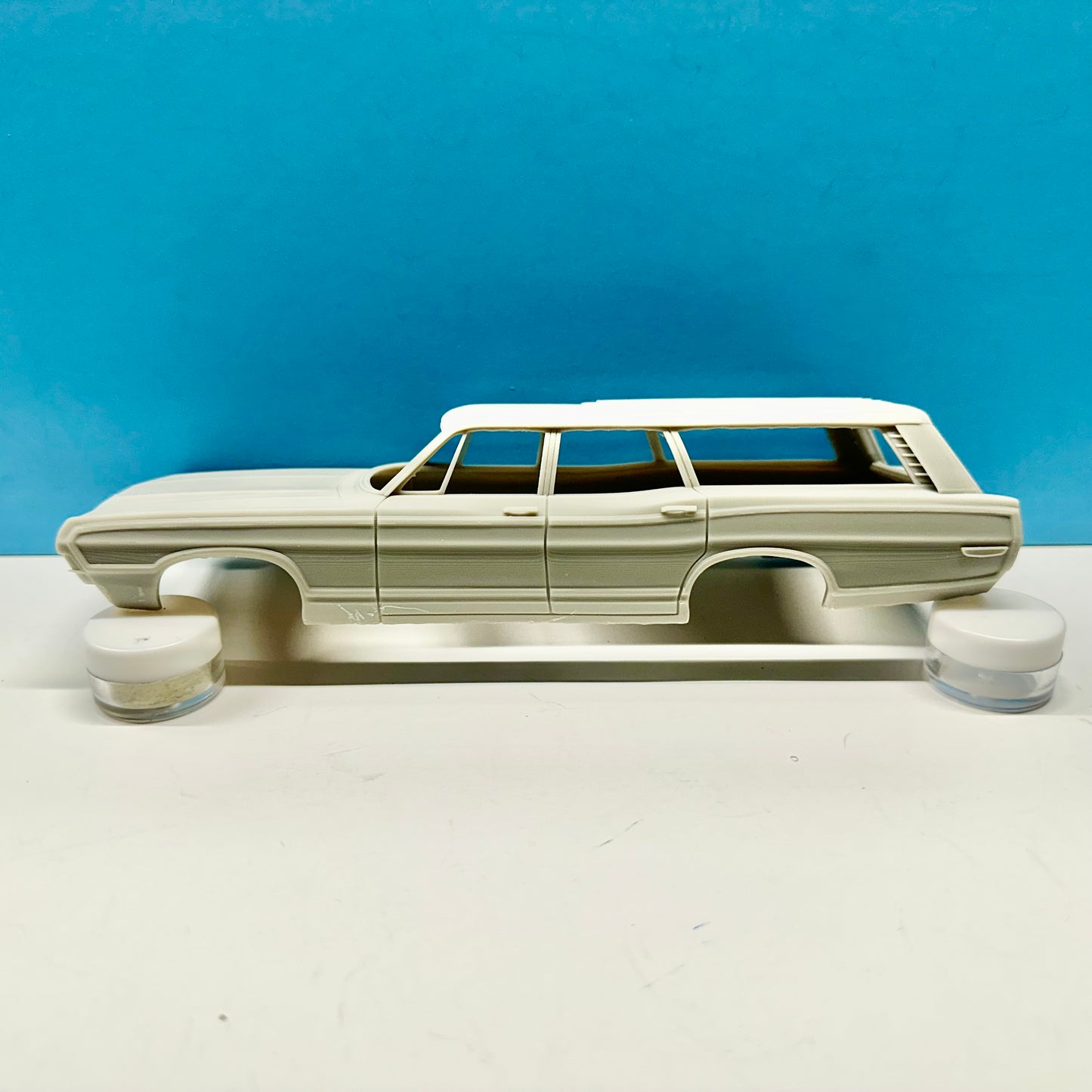 WOODGRAIN 1967 Ford Country Squire Station Wagon 3D Printed Resin Model Kit