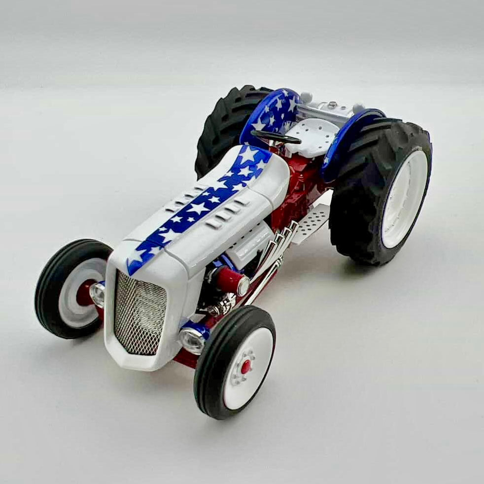 Custom Ford 8N Tractor Kit 1/25
