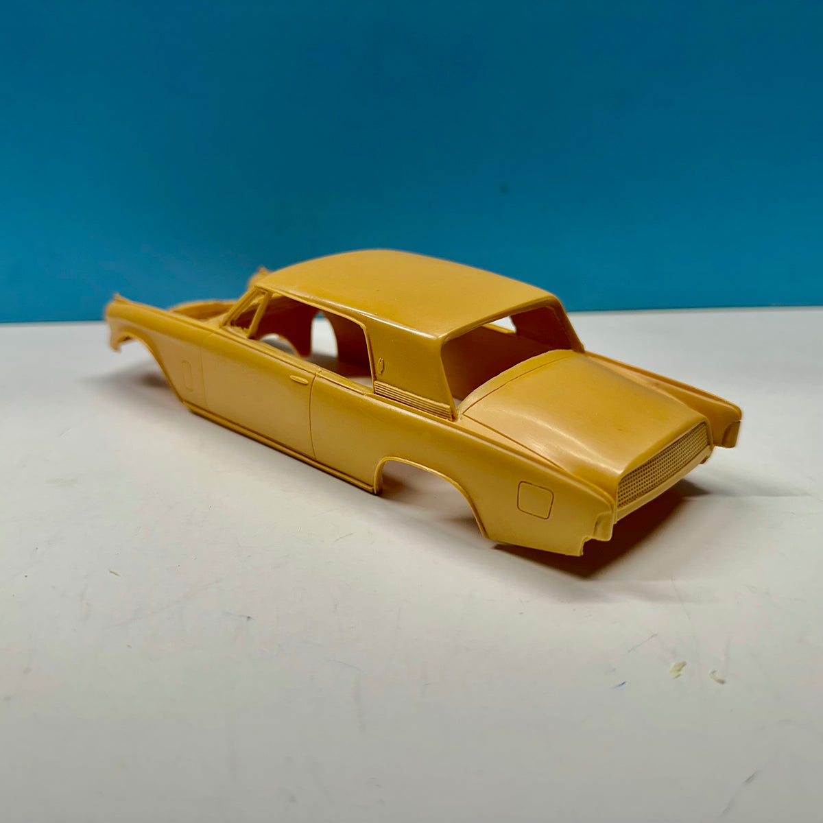 1963 Studebaker Gran Turismo Hawk Cast Resin Model Kit KED