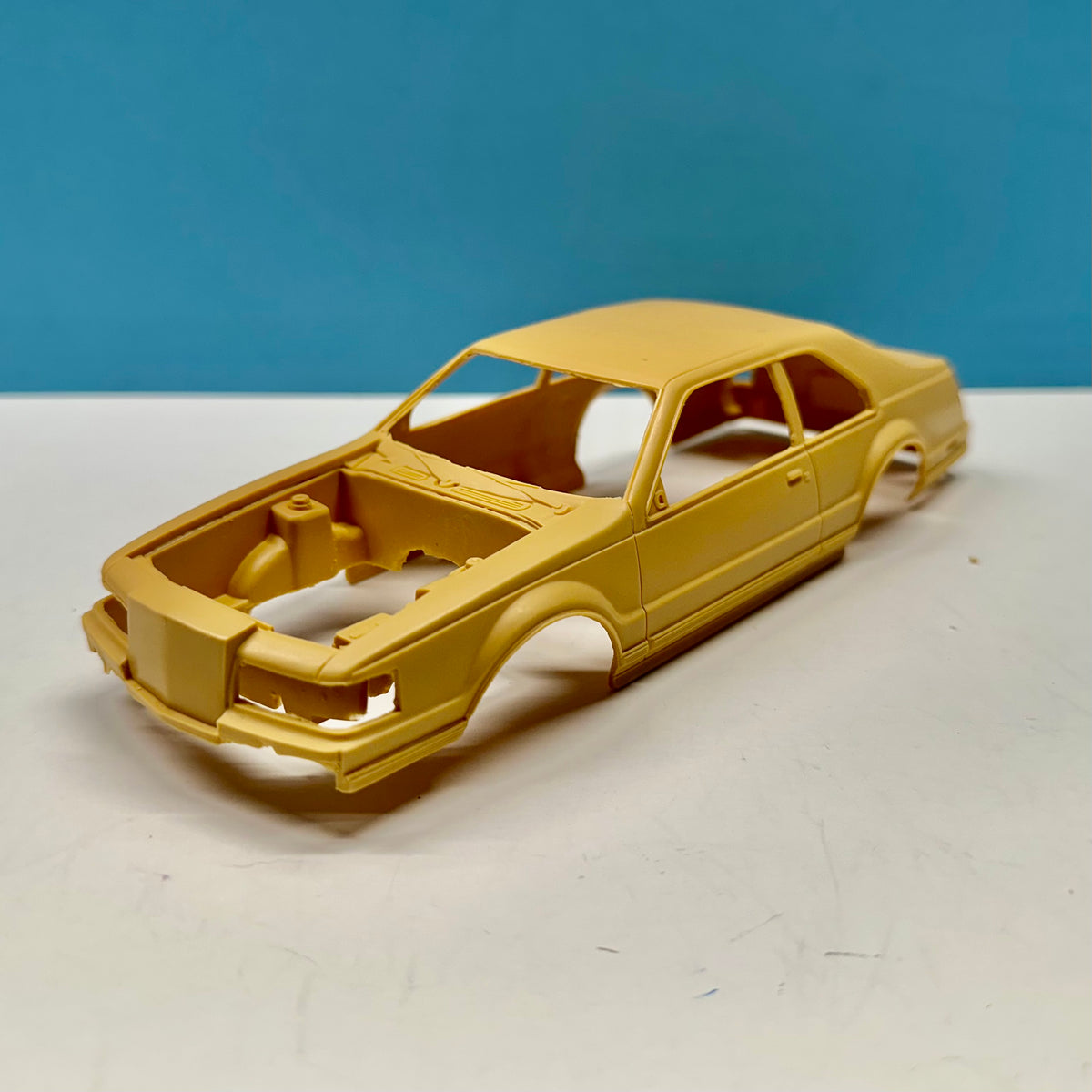 1990? Stock Lincoln Mark VII (non-pro street) Cast Resin Model Kit KED