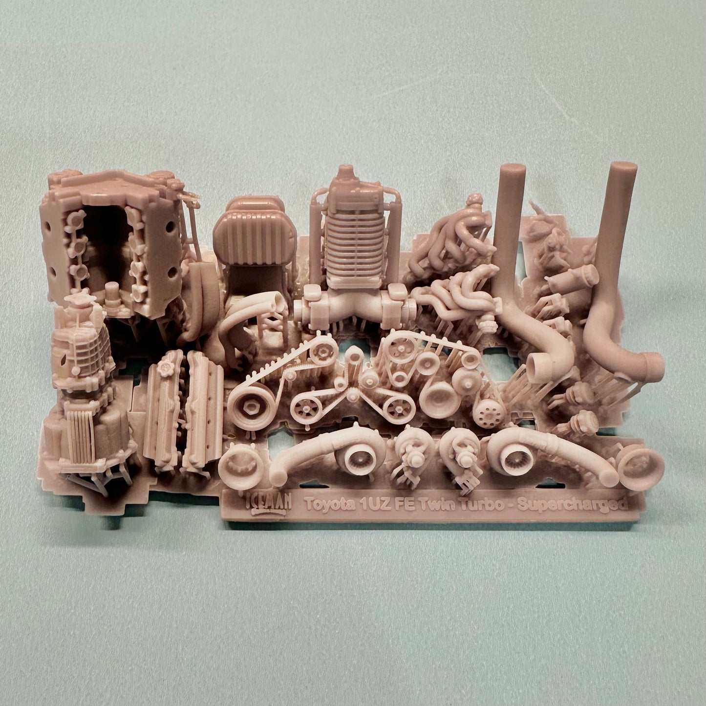 Toyota 1UZ FE Twin Turbo Supercharged Engine 1/25