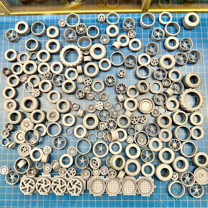 Lot 1 of Wheel and Tires 1/24 1/25