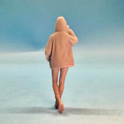 21. Hoodie Girl Elise Figure for Display or Diorama 1/24 1/25 - 20% OFF
