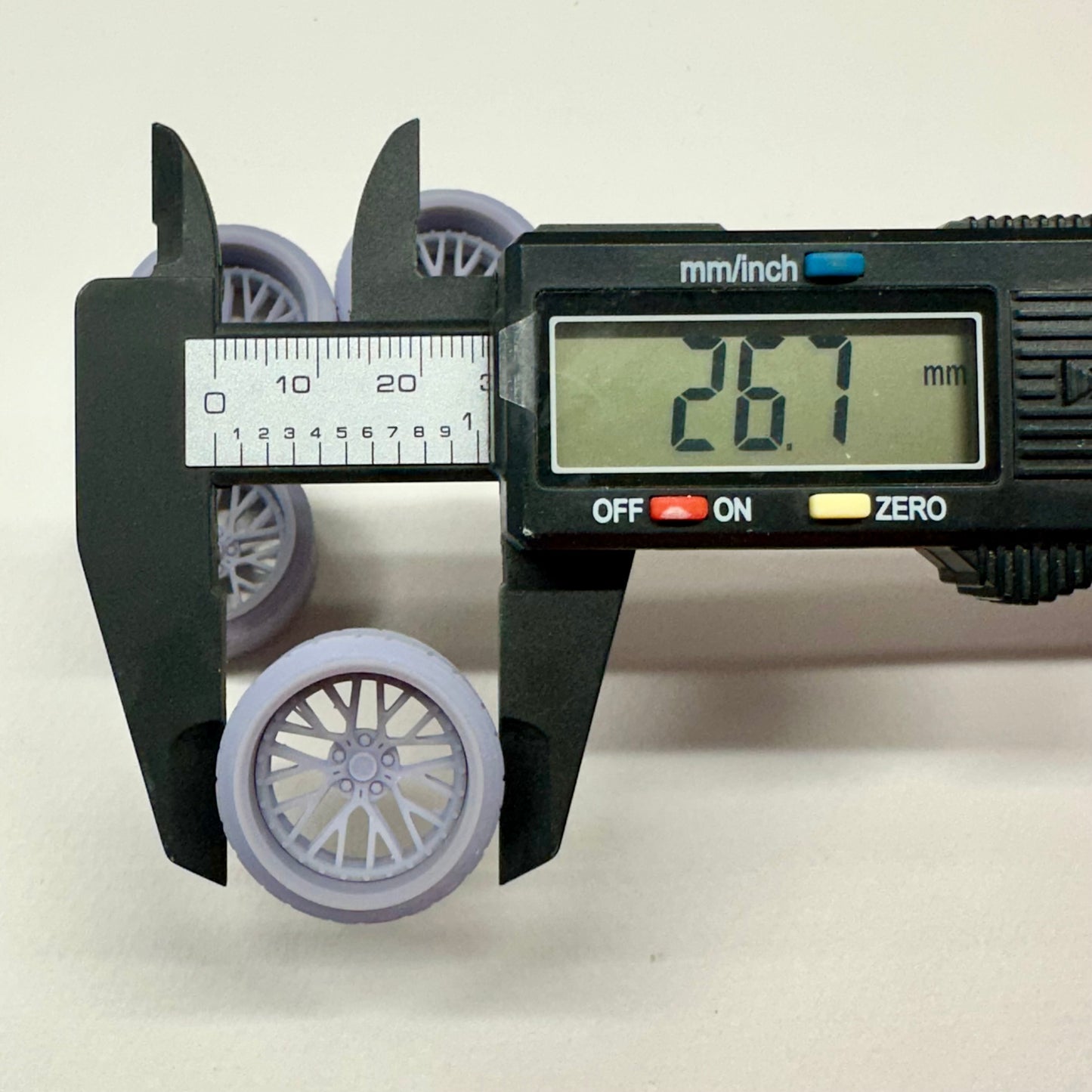2. Custom Wheels Modern Style 1/24 1/25
