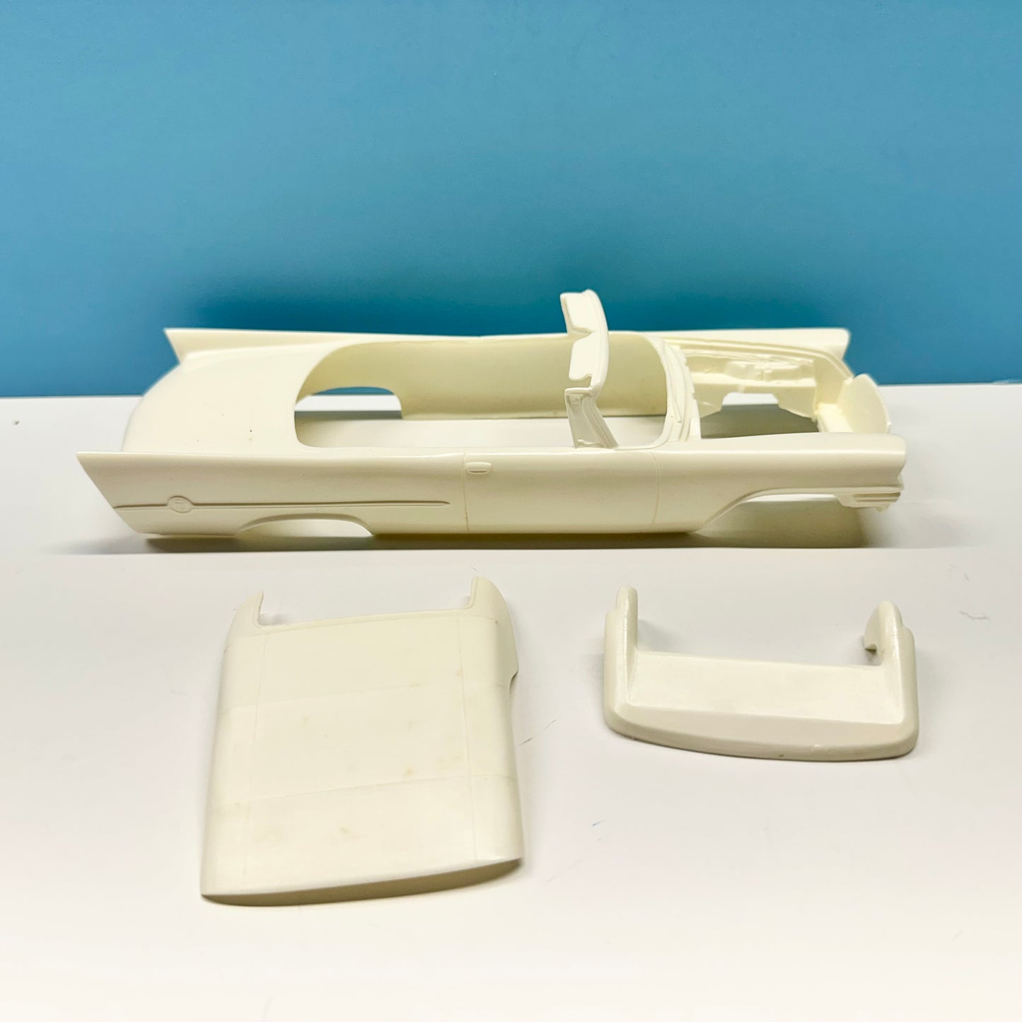 1957 Chrysler 300 Convertible Time Machine Cast Resin Model Kit