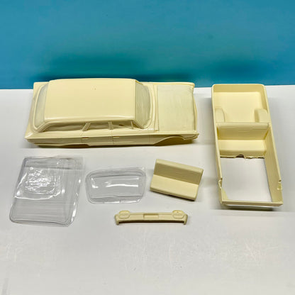 1960 Ford Country Sedan Wagon 4 Door Cast Resin Model Kit