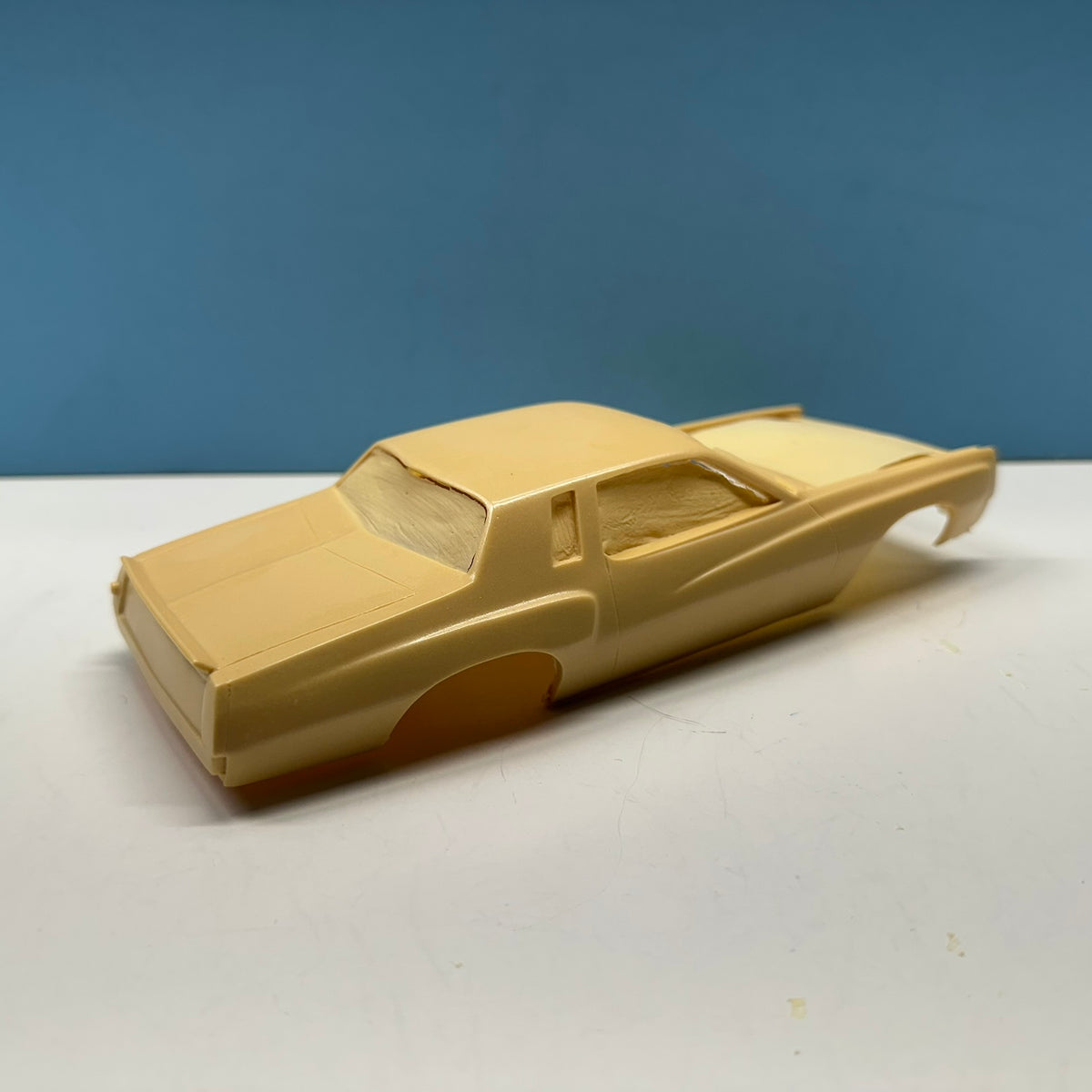 1977 Chevy Monte Carlo Cast Resin Model Kit KED