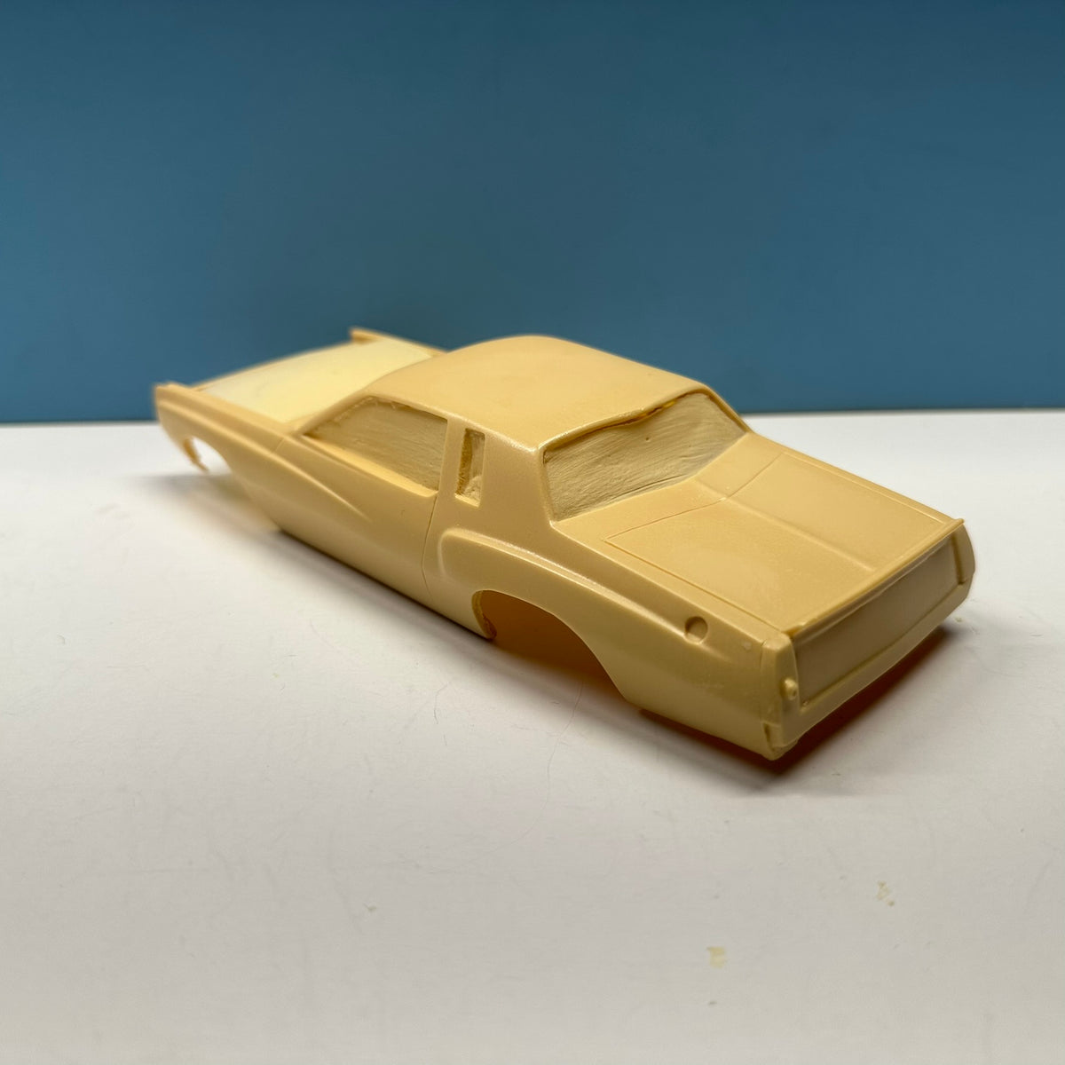 1977 Chevy Monte Carlo Cast Resin Model Kit KED